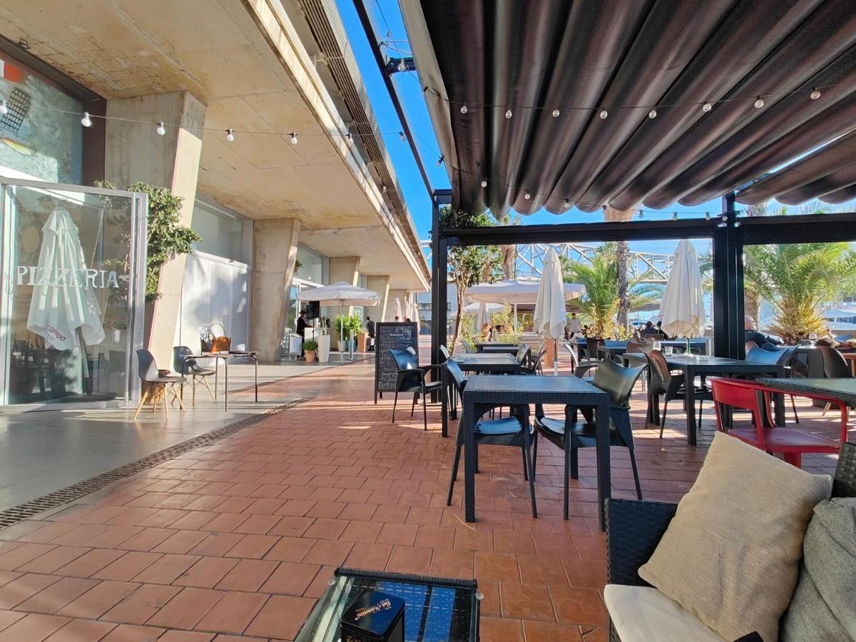 Hotel Voyager Sant Adrià de Besòs Esterno foto
